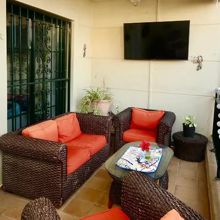 Ojos Bonitos Apartman *