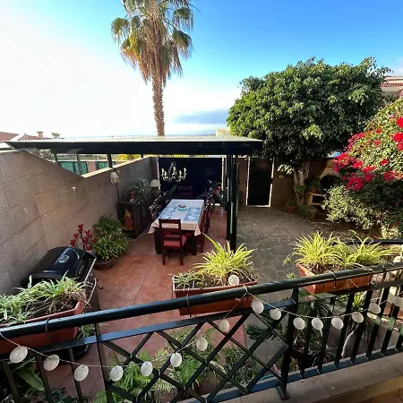 Ojos Bonitos 아데제